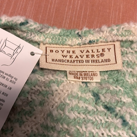 Boyne Valley Weavers wool / alpaca sweater - Picture 5 of 7